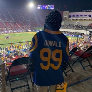 Meet your Posher, Josh